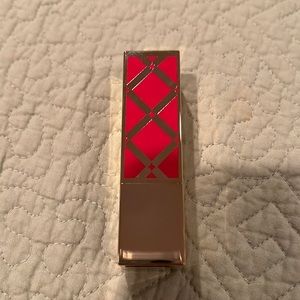 Estée Lauder lipstick